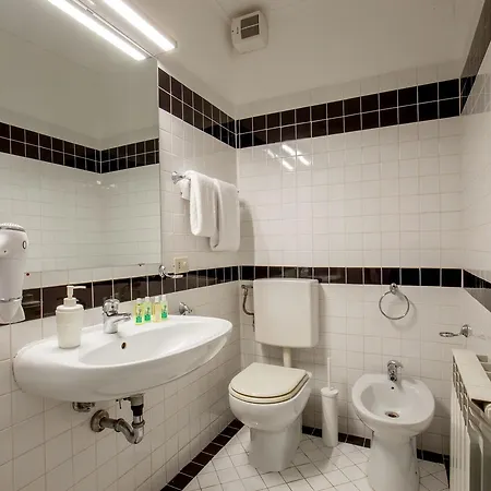 Cozy Parlamento Apartment Rom